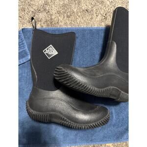 Muck Children's Hale Black Waterproof Rubber Boots Size 4 Mica